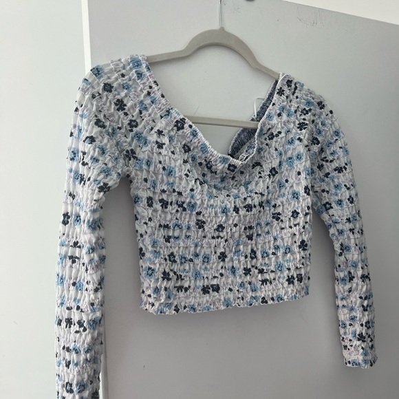 Brand new long sleeve Zara top - Picture 2 of 3